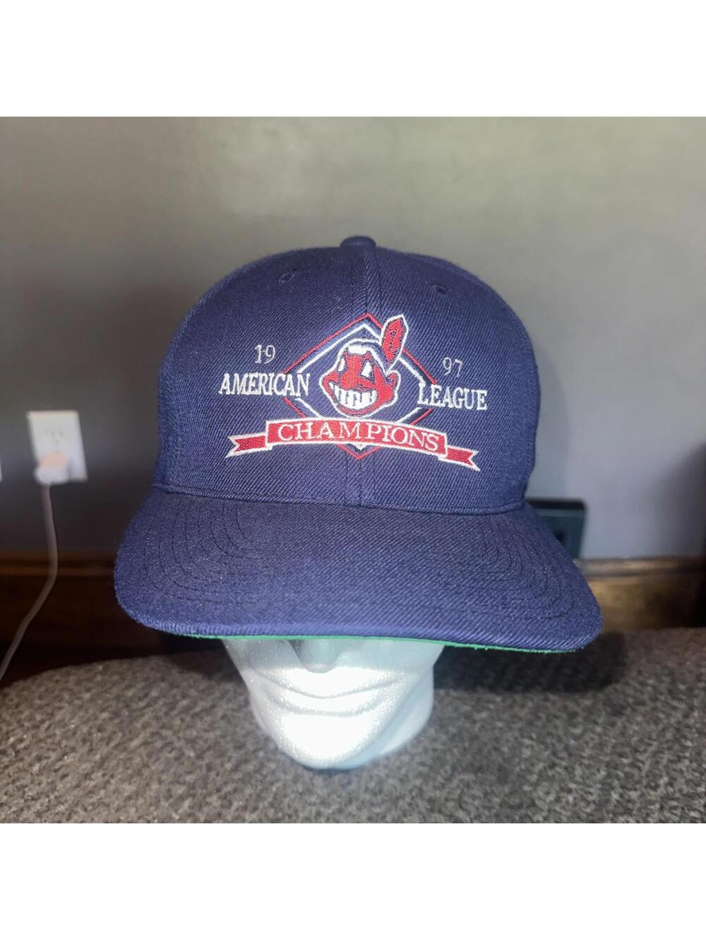 Vintage 1997 Cleveland Indians SnapBack Sport Specialties Chief Wahoo MLB Nice!